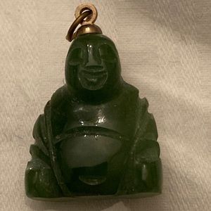 NWOT Carved Green JADE BUDDAH PENDANT